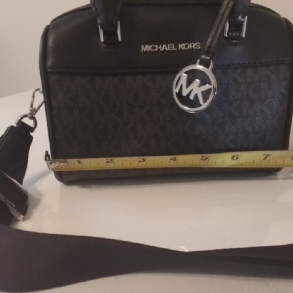 Michael Kors  crossbody
